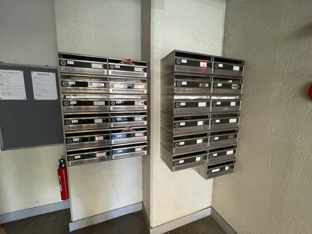 エントランス　集合郵便受け