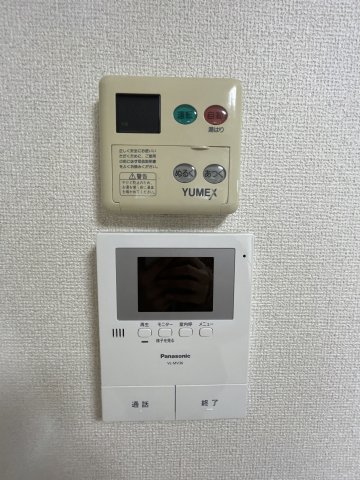 セキュリティ　※写真は同じマンションの違う部屋のものになります。