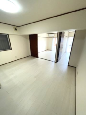 居室・リビング　※写真は同じマンションの違う部屋のものになります。