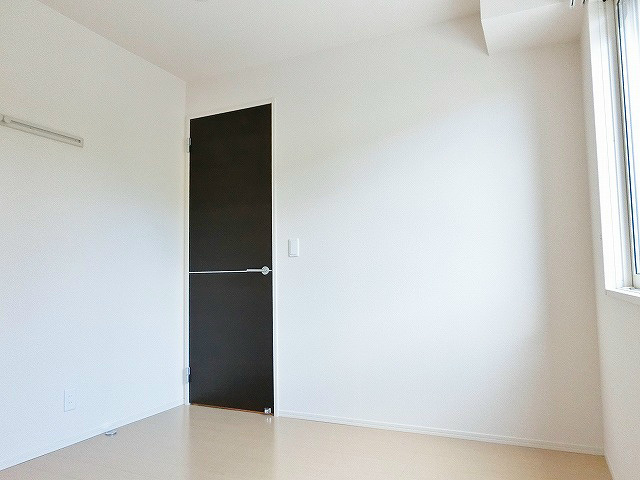 その他部屋・スペース　洗練された印象の洋室。