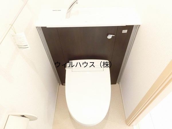 トイレ　ウォシュレット！