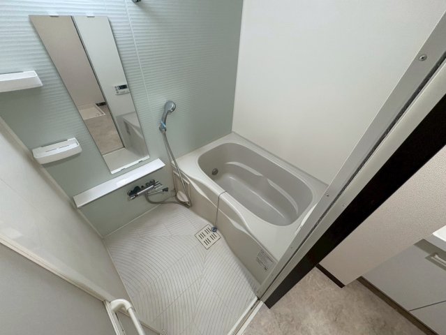 バス・シャワールーム　アネックスラスター