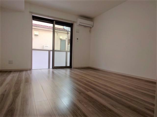 居室・リビング　※別部屋写真