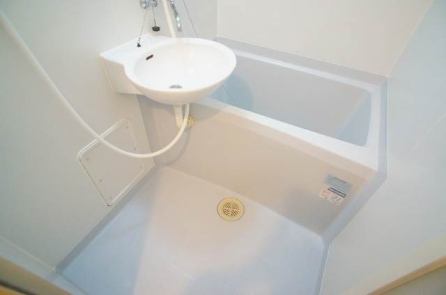 バス・シャワールーム　別部屋