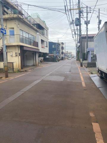 その他　前面道路（その他）まで0m