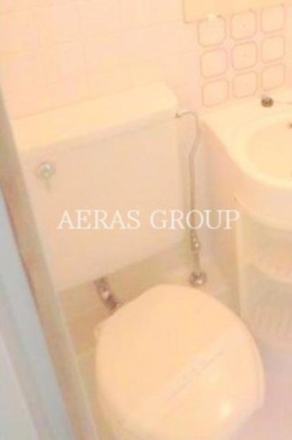 トイレ　別部屋同タイプ仕様