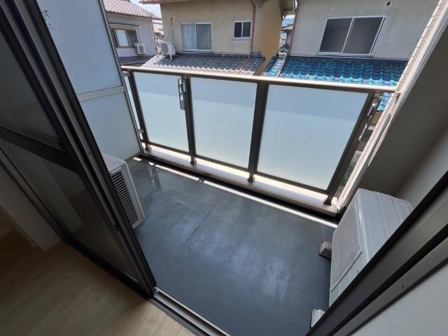 バルコニー　ベランダ