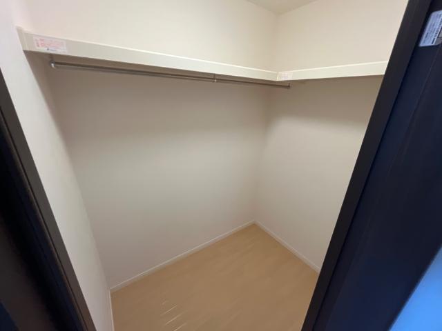 収納　ウォークインクローゼット