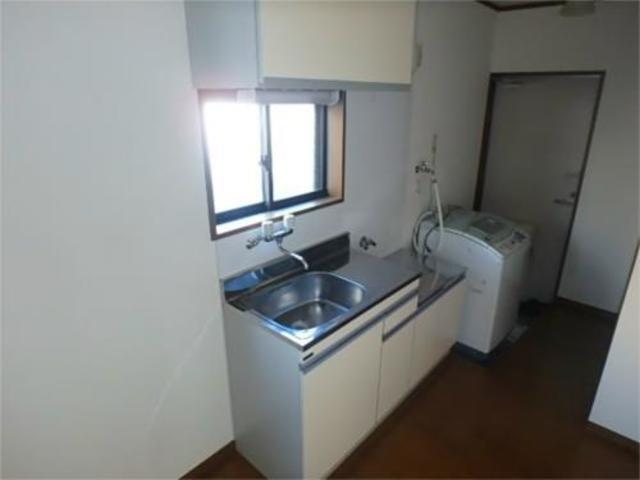 キッチン　明るいキッチンです