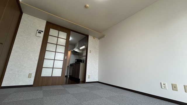 居室・リビング　実際は反転タイプになります