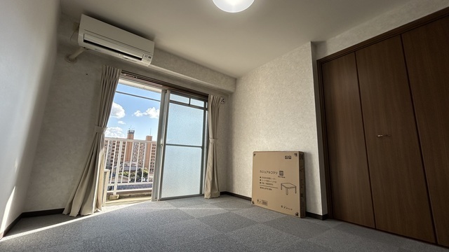 居室・リビング　実際は反転タイプになります