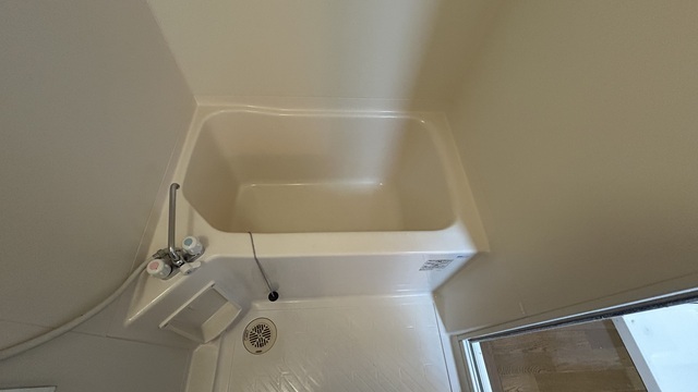 バス・シャワールーム　実際は反転タイプになります