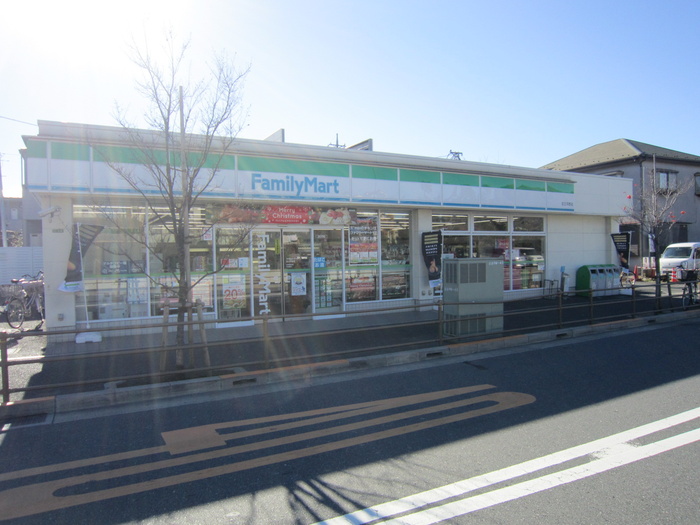 コンビニ　物件（コンビニ）まで420m