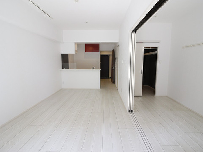 居室・リビング　※同系タイプ現況優先