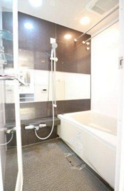 バス・シャワールーム　バス