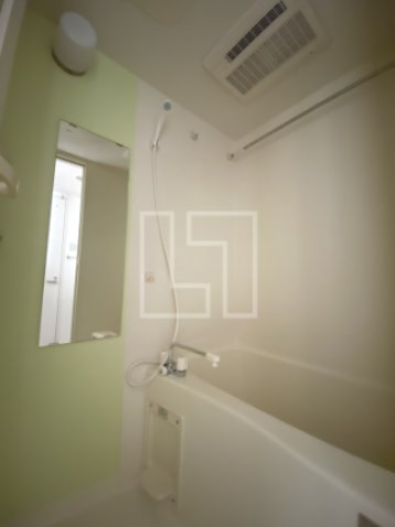 バス・シャワールーム　ジュネーゼ京町堀パークサイド　バスルーム