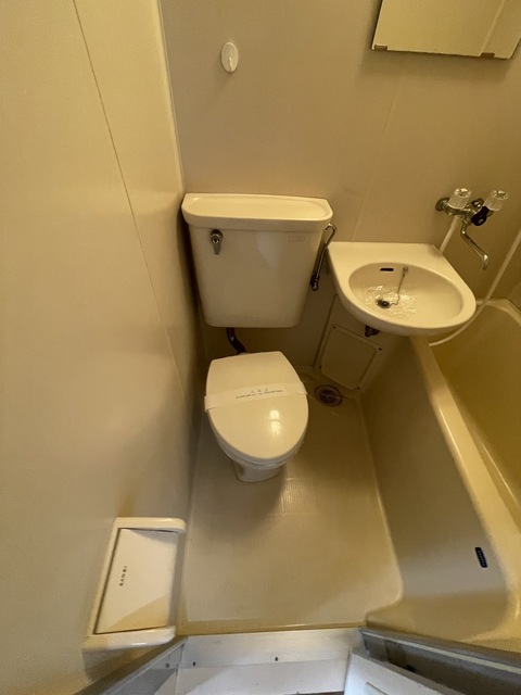 トイレ　別部屋参考