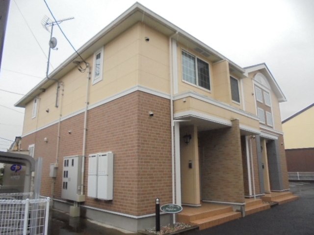 建物外観　「ルミエール」の外観です