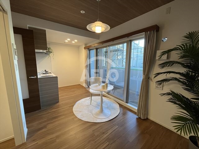 居室・リビング　トーシン松崎町　リビング