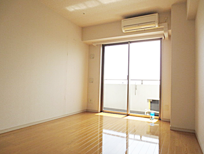 居室・リビング　【女性のお一人暮らしでも安心のセキュリティ♪】おすすめ！