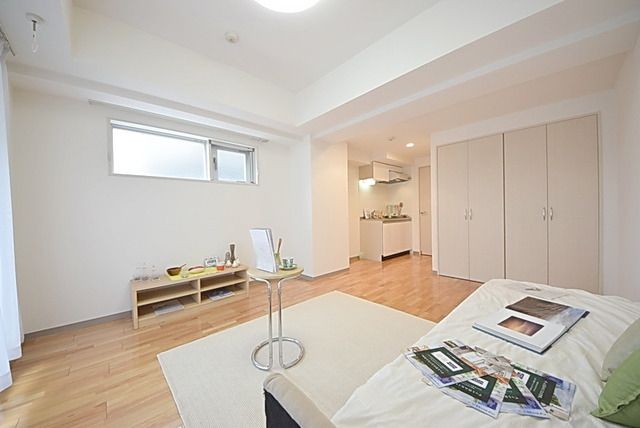 居室・リビング　★２面採光の明るいお部屋★