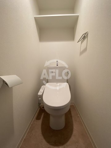 トイレ　アプリーレ中之島　温水洗浄便座