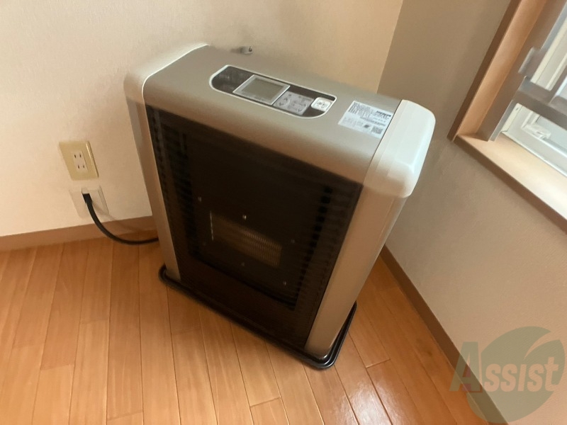 その他　灯油暖房が設置されているので冬場も快適です！