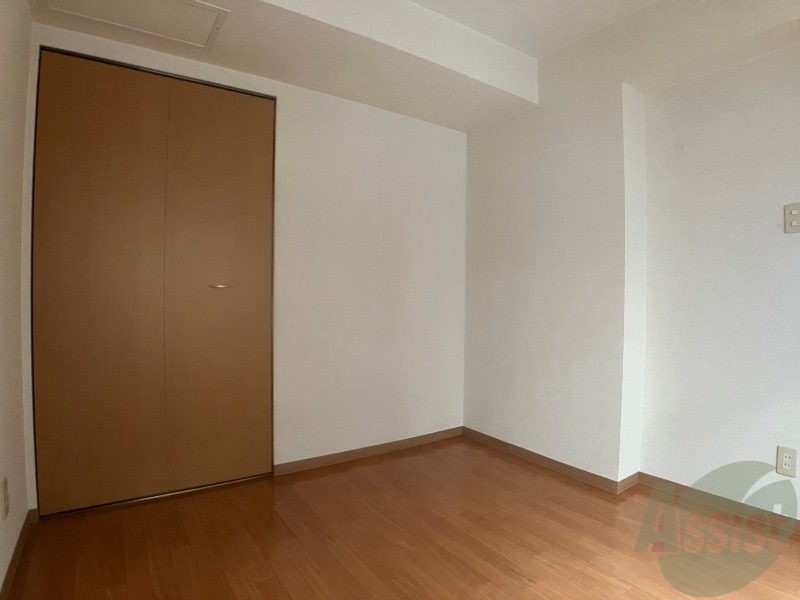 その他部屋・スペース　寝室です。部屋をどう使うかはあなた次第です！