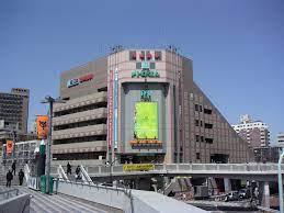 ショッピングセンター　メトロ・エム後楽園（ショッピングセンター）まで745m