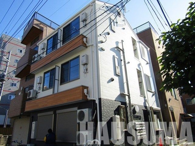 エントランス　外観