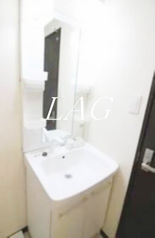 洗面設備　洗面台です。