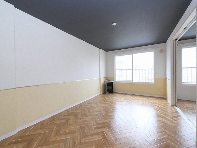 居室・リビング　人気の独立キッチンタイプです☆