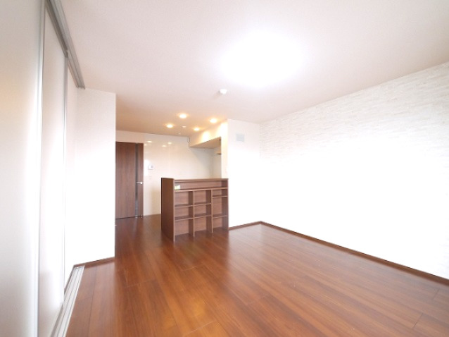 居室・リビング　ご家族で団らん出来るダイニングキッチンです。