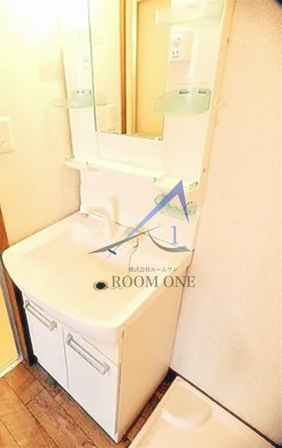 洗面設備　洗面台です。