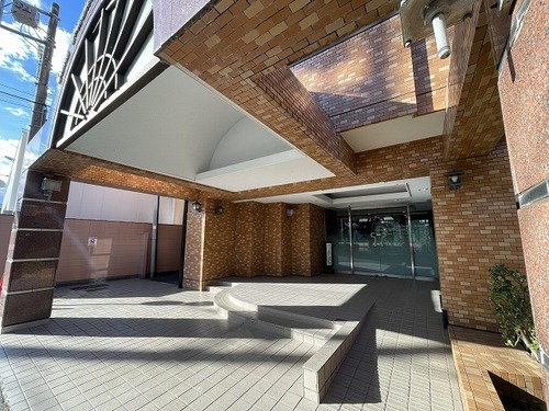 その他　エントランス　※2025年12月撮影時