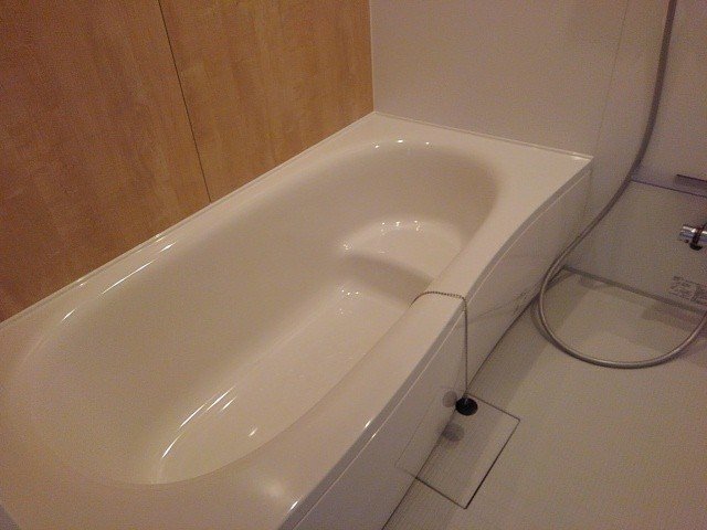 バス・シャワールーム　きれいなお風呂です