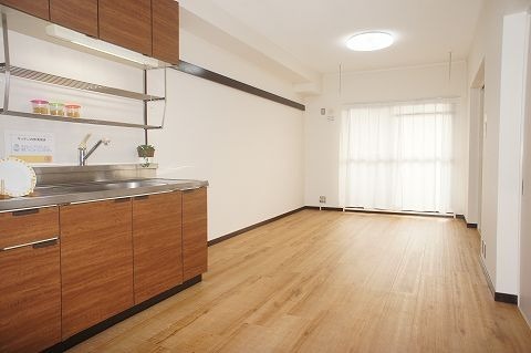 居室・リビング　別号室