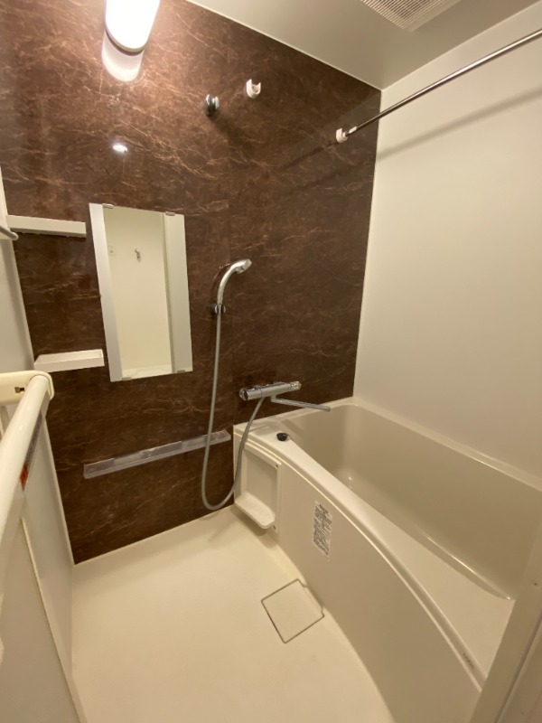 バス・シャワールーム　別号室