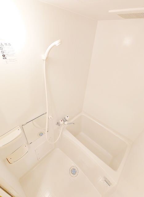 バス・シャワールーム　浴室