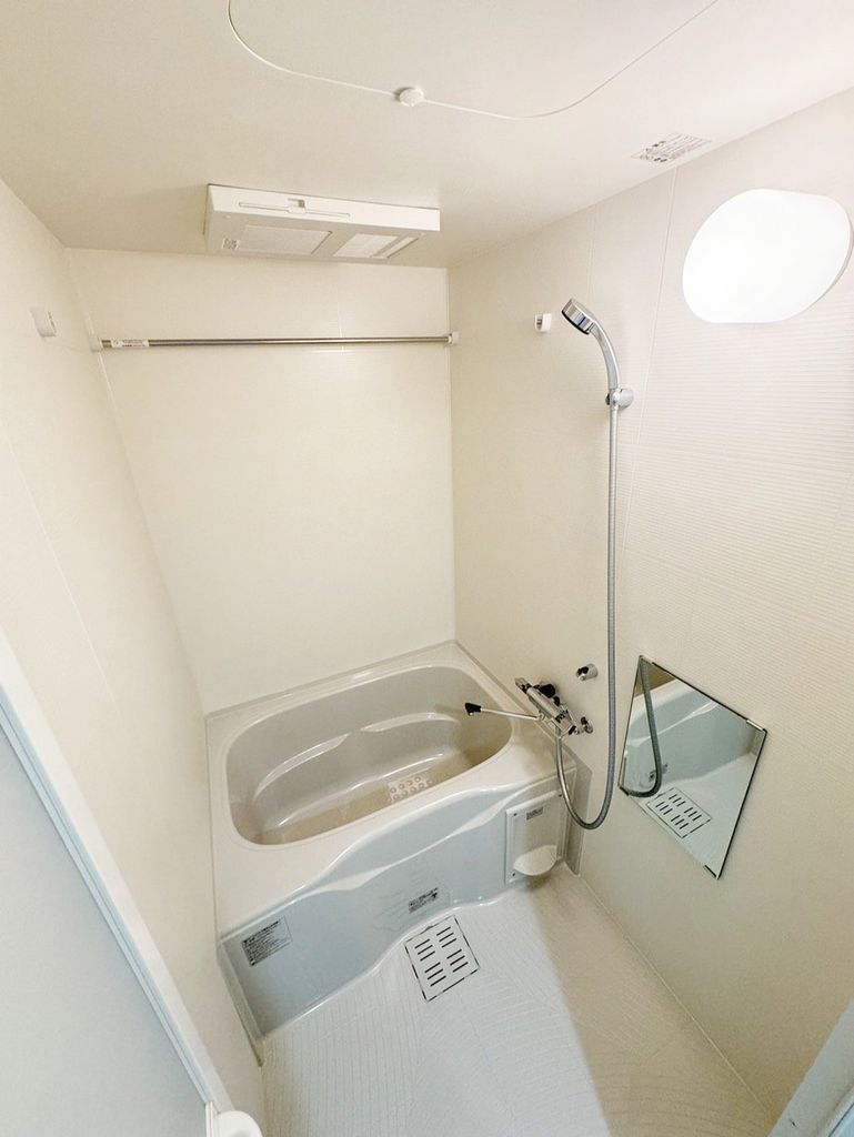 バス・シャワールーム　バス