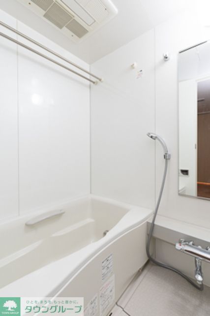 バス・シャワールーム　※写真は同タイプ住戸です。