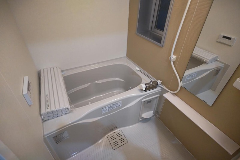 バス・シャワールーム　同物件別部屋イメージ