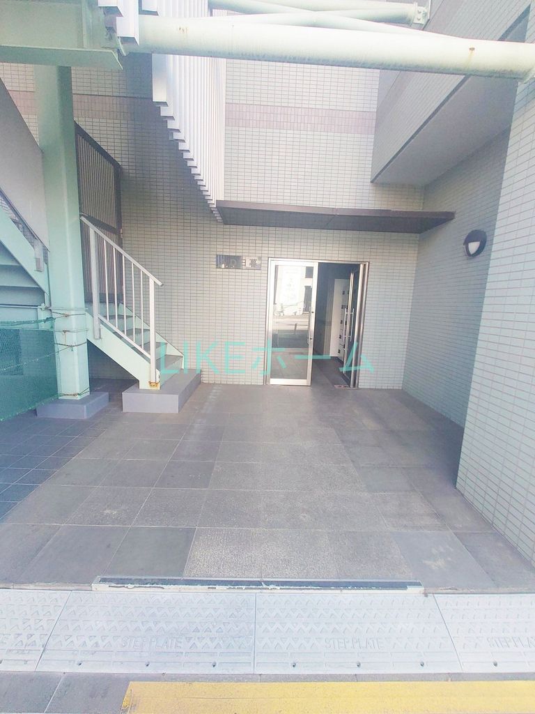 エントランス　エントランス