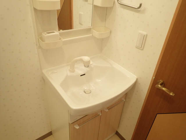 洗面設備　他号室のためイメージ写真となります。