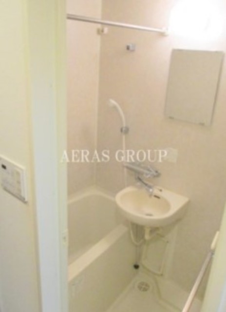 バス・シャワールーム　別部屋　　反転タイプ