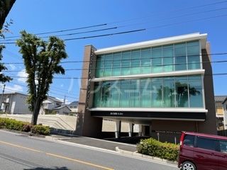 病院　わたなべ整形リハビリクリニック（病院）まで667m