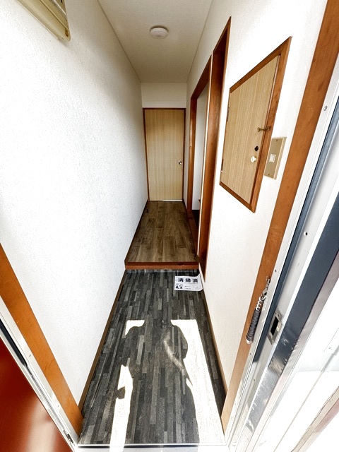 玄関　【参考画像】他のお部屋の画像になります。