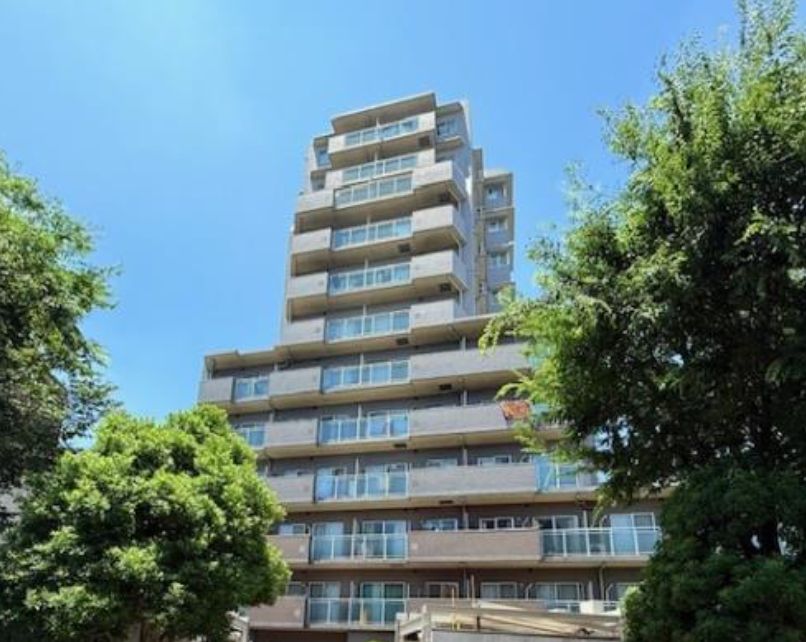 建物外観　落ち着いた雰囲気の外観です