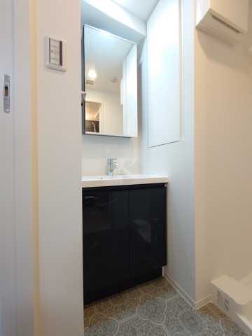 洗面設備　ルネサンスコート中野