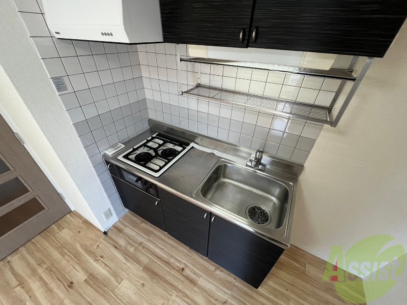 キッチン　キッチンです。一人暮らしなら十分な大きさですね。